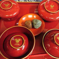 昨日　お食い初めのお客様においでいただきました。そして冷たい夏菓子もどうかご覧ください。