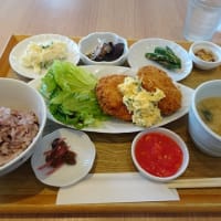 今日の爪色
