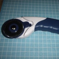 最近買った円形切断器です。