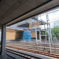 進化中の浜松町駅