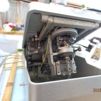 DIANAミシン　ボタン穴ミシン