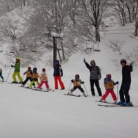 2018年　最初の活動は１月５日から７日から妙高高原での初めてのスキーキャンプでした。