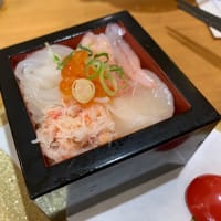 函館市場とくら寿司でランチ