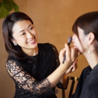 【カラー診断＆化粧品お土産付】似合うブラウンアイシャドウが見つかる人数限定日本橋三越セミナー