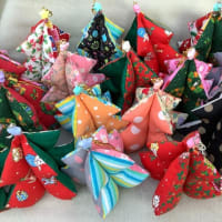 クリスマスミニツリーをストラップに