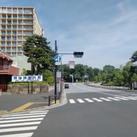 神宮外苑の「門」
