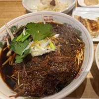 ミシュランも認めた「餃子専門店　天一」の牛肉湯麺と餃子セット！