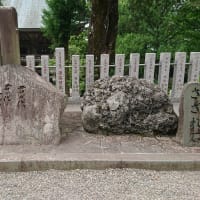 2025年7月6日（日）筑波山神社の風景、猛暑で熱中症予防の為か人では少なく目だが山好きは山頂を目指す