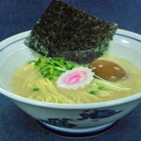 濃厚鶏白湯らぁ麺＠麺天坊　ふわとろ仕上げにしたけど、普通に濃厚な鶏白湯になっちゃいました