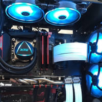 ズシリと重い質実剛健ケースXPG DEFENDER PRO