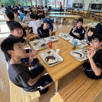 宿泊学習　昼食＆退館式