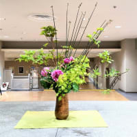 ・町田市民ホール・ロビーの花
