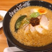仕事終わりにラーメンとビールで優勝する