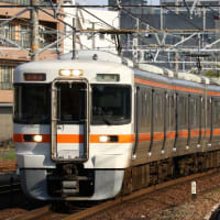 東海道線を走る315系、熱田にて撮影