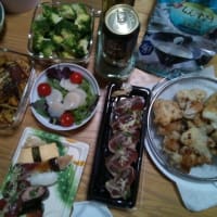 知人宅で酒を飲む😃