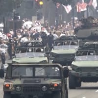 １４日　トランプ大統領の誕生日に「軍事パレード」湾岸戦争後1991年以来34年ぶり…総費用は4500万ドル 全米2000カ所で反トランプ抗議デモ
