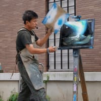 浅草楽天地ビル前 19
