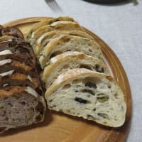 柿安のローストビーフとPAULのパン