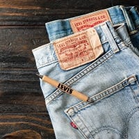 50ドルと500ドルのジーンズ、違いはどこに？ 　専門家が解説