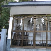 神社① 鋏