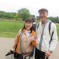 演歌歌手・　中村美律子様と服部緑地公園を散歩して来ました。