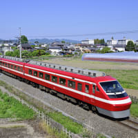 1800系カラーりょうもう号。