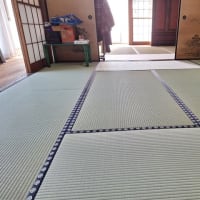 大黒柱と小黒柱（恵比寿柱）
