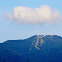 2024.09.10(火)AM06:54の藻岩山・平和祈念塔・手稲山・円山・三角山