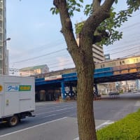 本日も浪速区今宮戎上空地震雲。連日地震雲が出ているので７月５日には大阪は多少揺れるかも。