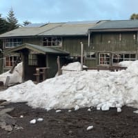 【蓼科山荘】残雪状況 (2025.5.7)