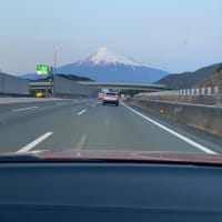 新東名から見た富士山