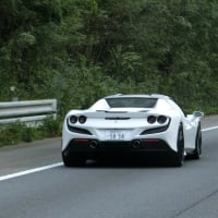 気になる車たち