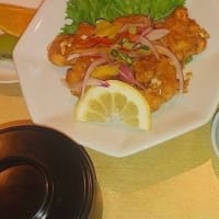 油淋鶏定食・レストラン樹林本日のランチ