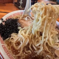 カンマン軒の濃口油っぽく
