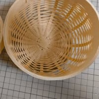 ちょっと大きな籠にしてみました