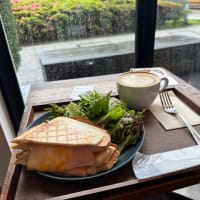 チーズの雪崩れ  in キャラバンコーヒースタンド