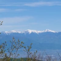 山梨百名山の釈迦ヶ岳（笛吹市芦川、1,641m）登山（２）【富士山など山頂からの眺望、下山、おごっそう家でかき揚げ丼】