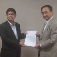 鳥獣議連の要望書を黒岩県知事に提出・懇談