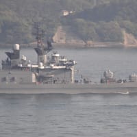 DDH　ヘリコプター搭載型護衛艦　くらま　２０１５年４月撮影