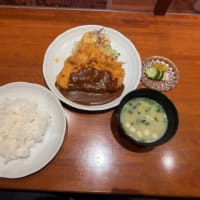 「カフェテリア Villa」でランチ