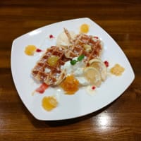 連休明け小学校勤務と『甘夏みかんワッフル』＠横浜あざみ野《雫ノ香珈琲》