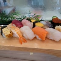 遅い昼メシに選んだのは