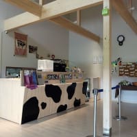 江別市　小林牧場 おかしなソフトクリーム工房