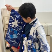 孫　袴姿