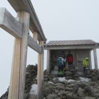 凡さんの山歩き　　今シーズン最後の雪山　乗鞍岳（3025）