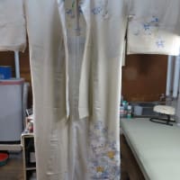 貸衣装訪問着単衣（撥水加工済み）シャンパンしみ　水洗い・しみ抜き　正絹素材