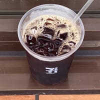 朝ウォーキングの風景。令和7年6月25日。地表だと人が通るたびに人を気にしてしまう。