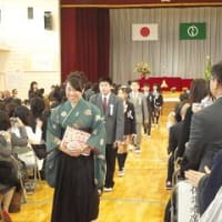 胸を張って、旅立って行きました