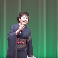 中条由美主催第27回ふれあい歌あそび、2019年令和元年5月11日、NTNシティホールで行われた舞台です。
