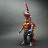 ガロン&リットル - 怪しい隣人 ~ウルトラ怪獣ソフビ~ ガロン&リットル - 怪しい隣人 ~ウルトラ怪獣ソフビ~